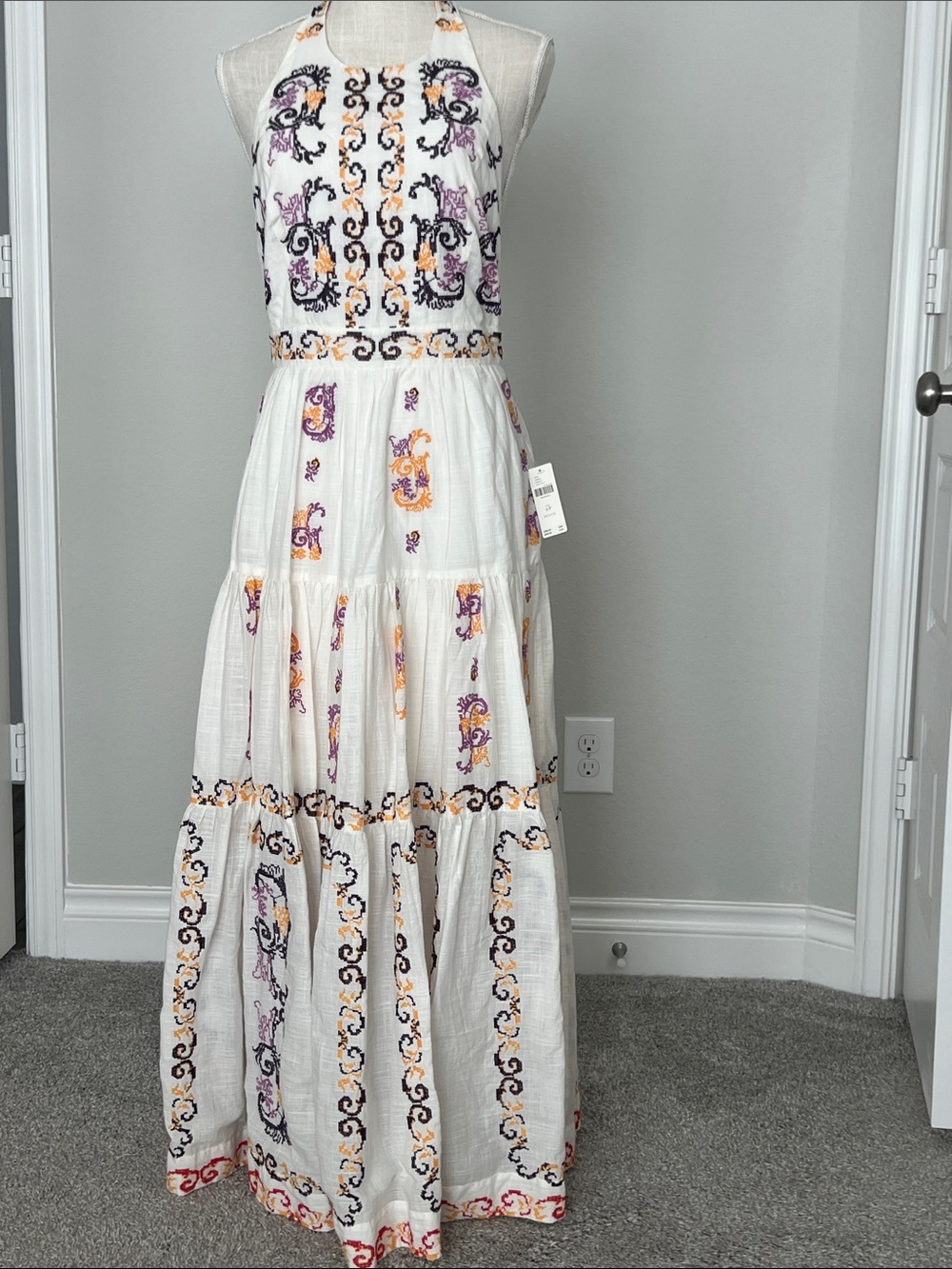 By Anthropologie Medallion embroided Halter Maxi Dress - Picture 8 of 16